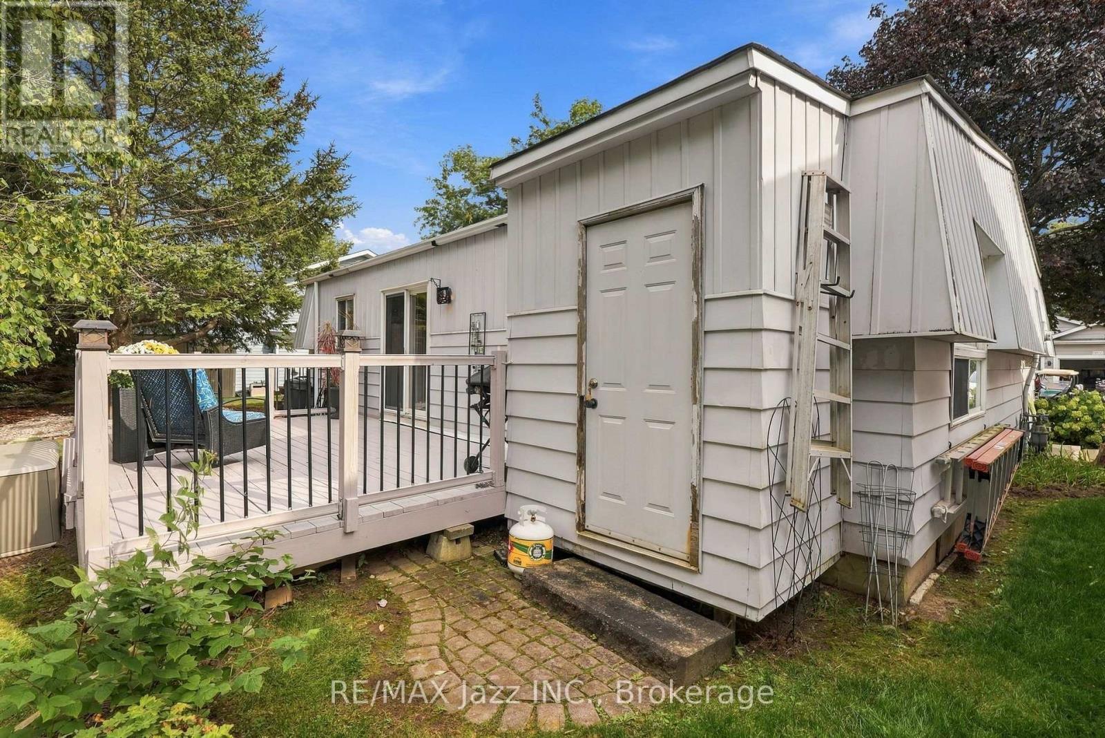 40 Wilmot Trail, Clarington (Bowmanville), Ontario  L1B 1B8 - Photo 37 - E13799260