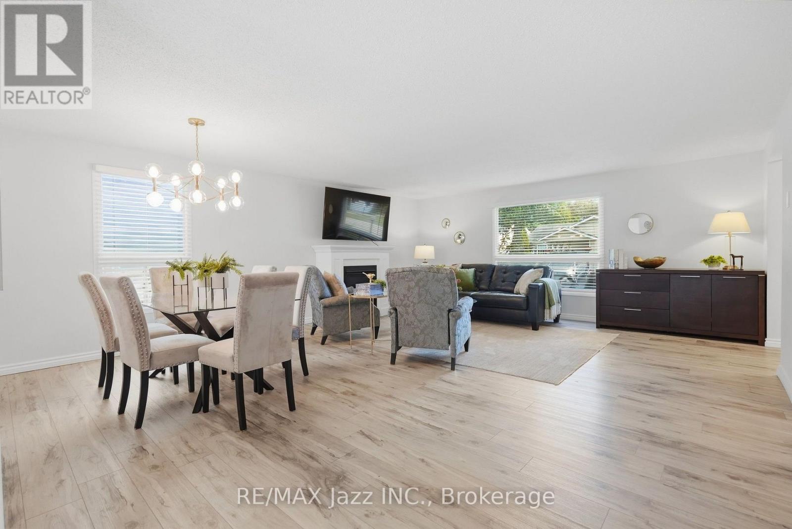 40 Wilmot Trail, Clarington (Bowmanville), Ontario  L1B 1B8 - Photo 8 - E13799260