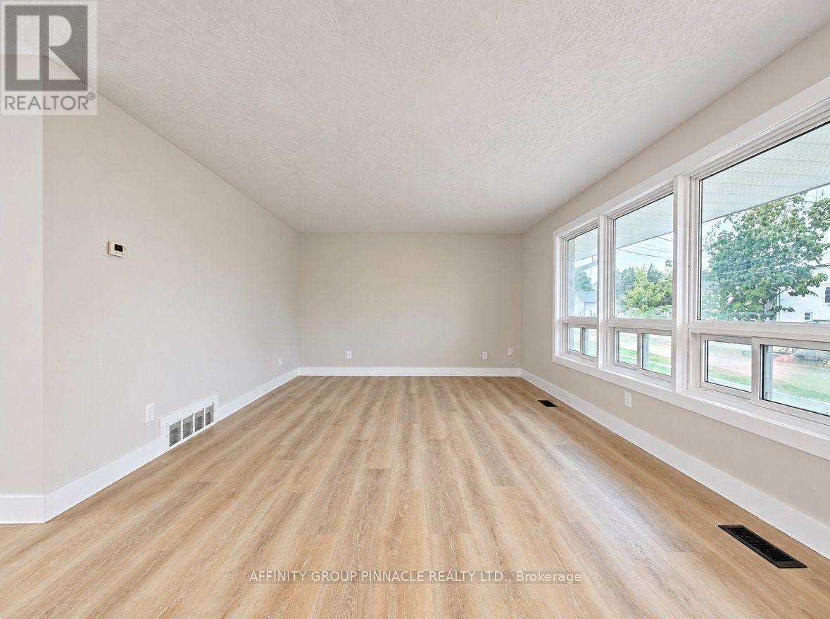 92 St Patrick Street, Kawartha Lakes (Lindsay), Ontario  K9V 1R6 - Photo 16 - X13799020