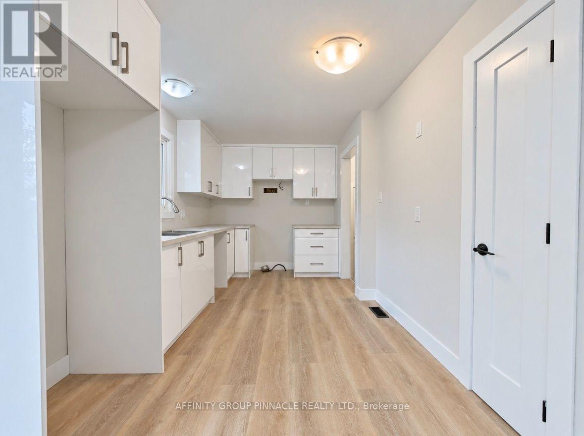 92 St Patrick Street, Kawartha Lakes (Lindsay), Ontario  K9V 1R6 - Photo 6 - X13799020