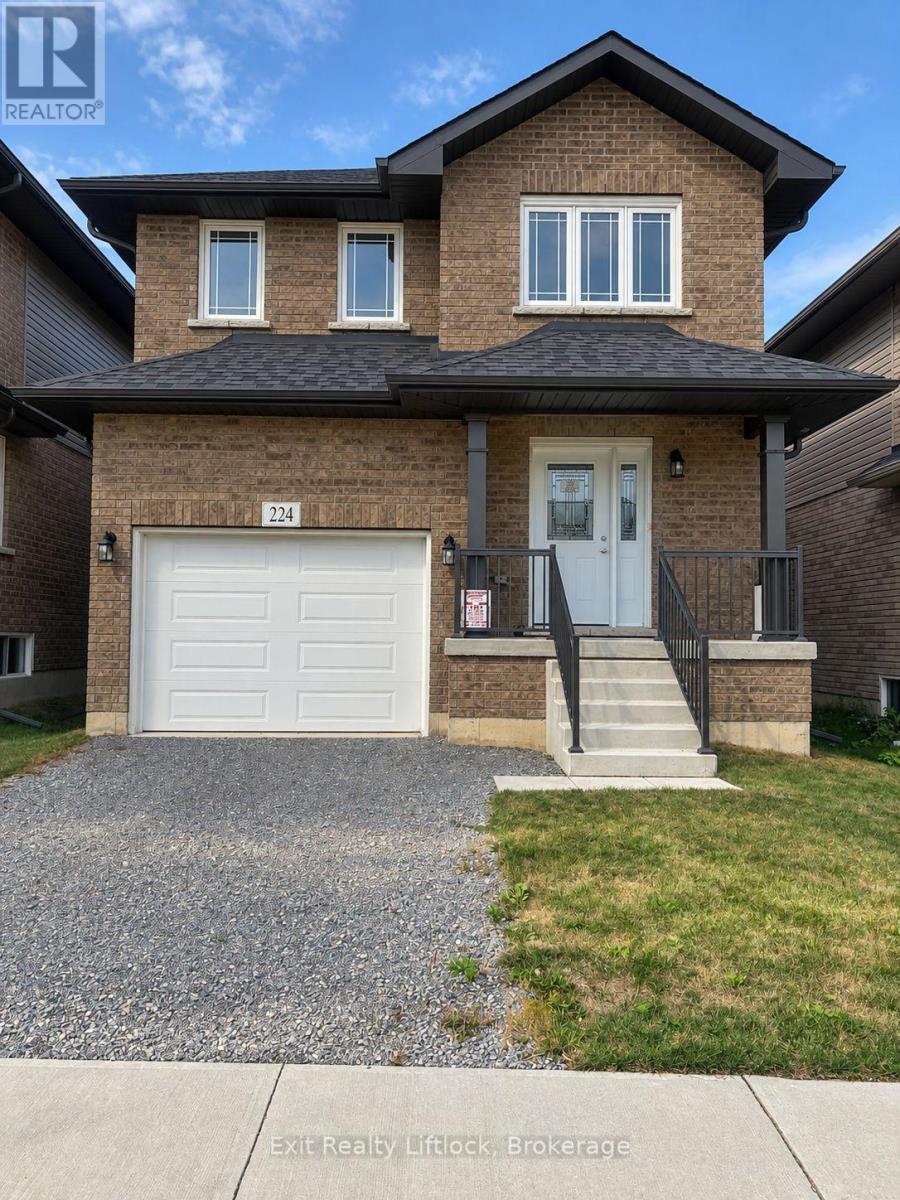 224 O'NEIL STREET, peterborough (monaghan ward 2), Ontario