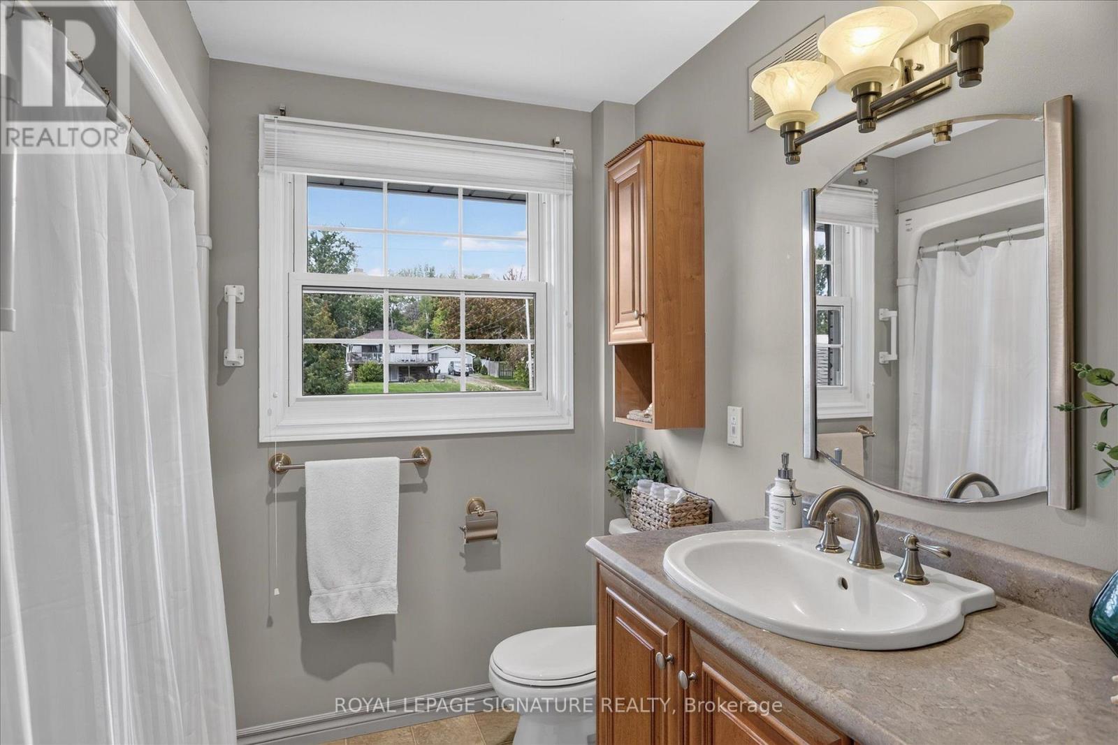 16 Lawrence Street S, Kawartha Lakes (Emily), Ontario  K9J 6X3 - Photo 26 - X13799374