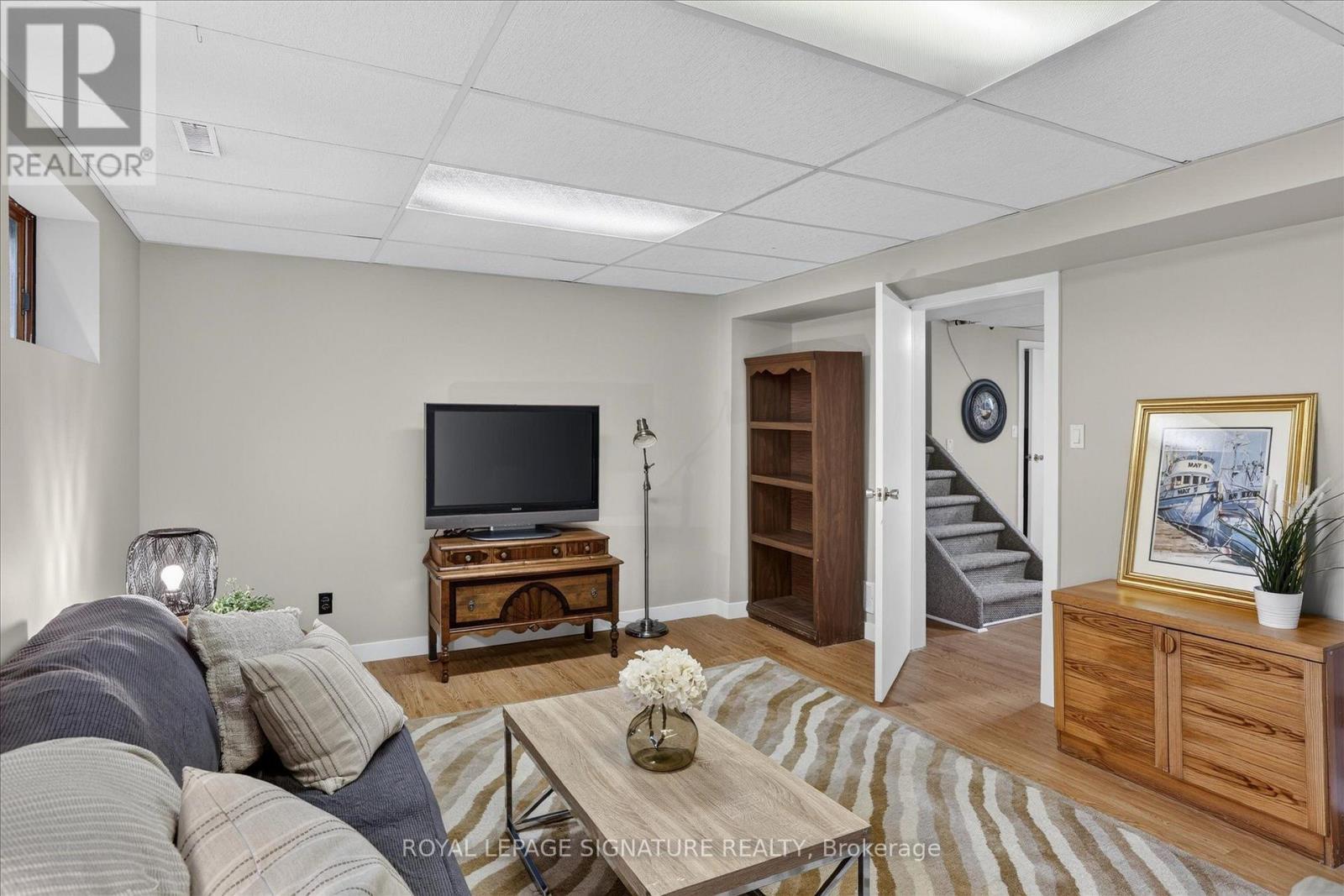 16 Lawrence Street S, Kawartha Lakes (Emily), Ontario  K9J 6X3 - Photo 32 - X13799374