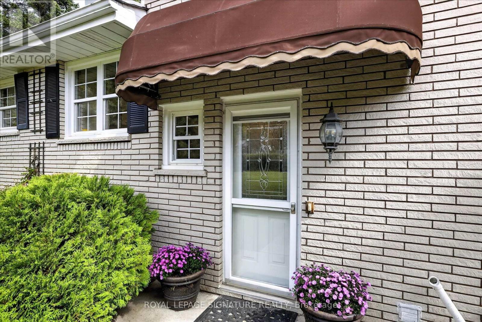 16 Lawrence Street S, Kawartha Lakes (Emily), Ontario  K9J 6X3 - Photo 4 - X13799374