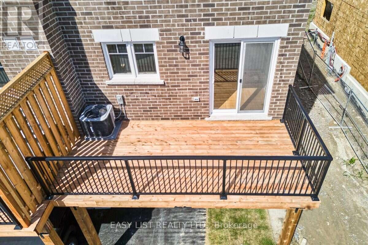 22 Nady Lane, Clarington (Newcastle), Ontario  L1B 0X4 - Photo 8 - E13799884
