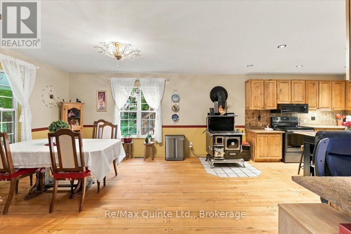 578 Old Apsley Road, North Kawartha, Ontario  K0L 1A0 - Photo 7 - X13800786