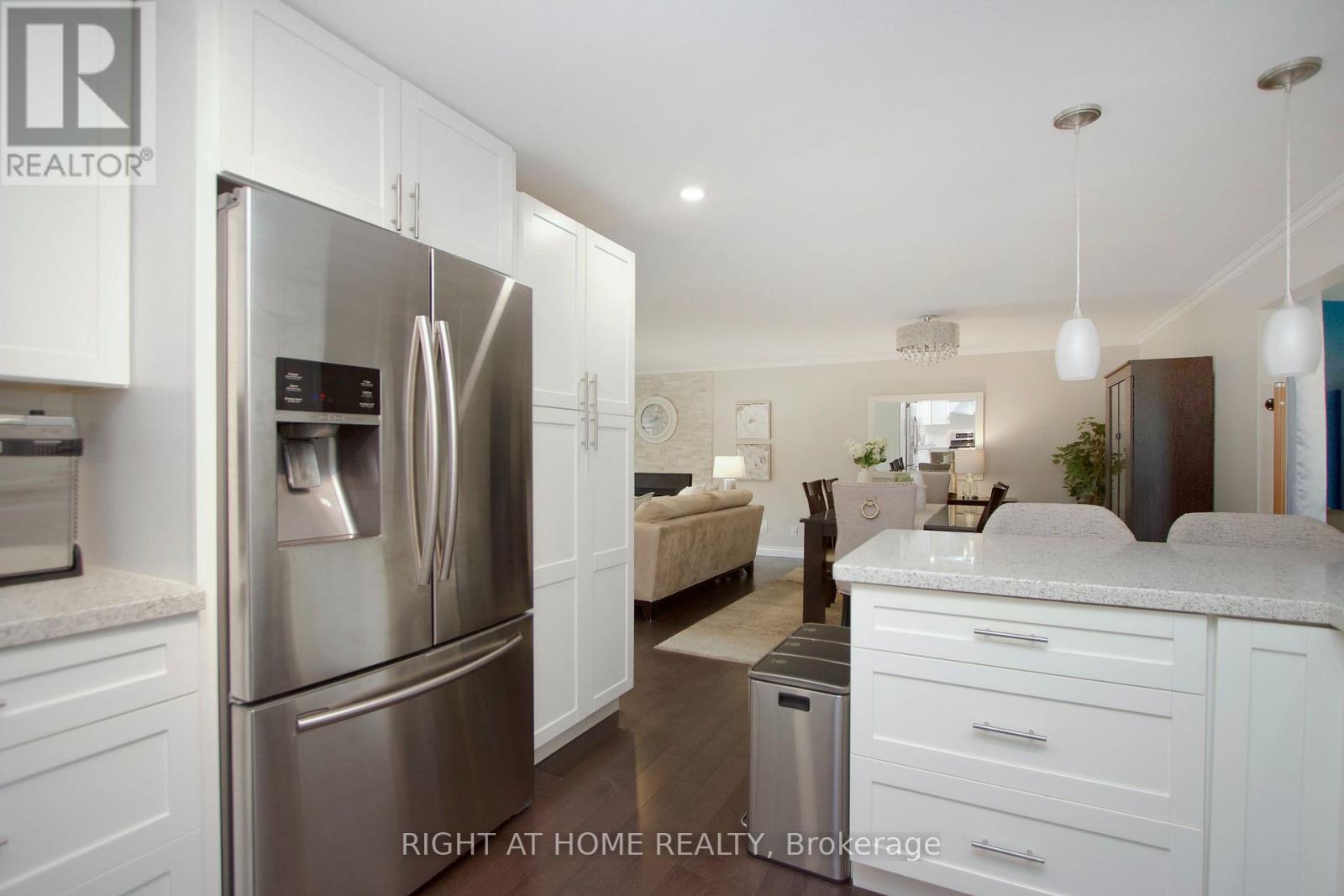 13 Cornerbrook Court, Clarington (Newcastle), Ontario  L1B 1B7 - Photo 16 - E13800880