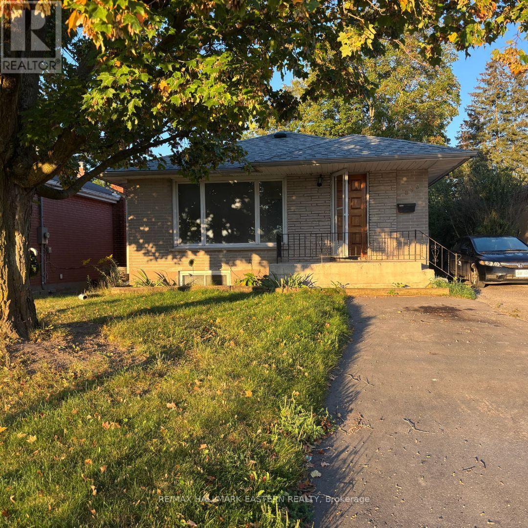 MAIN FLOOR UNIT - 893 FORD STREET, peterborough (otonabee ward 1), Ontario