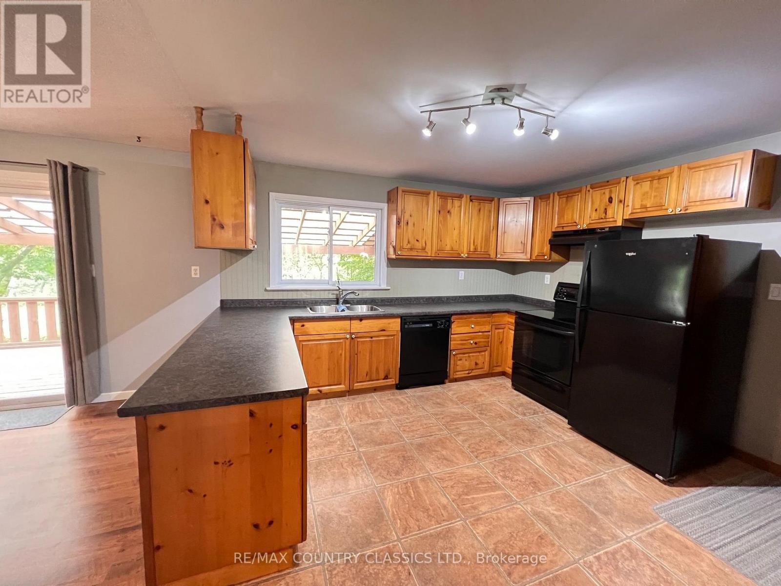 24 Firehall Lane, Hastings Highlands (Herschel Ward), Ontario  K0L 1C0 - Photo 22 - X13801472