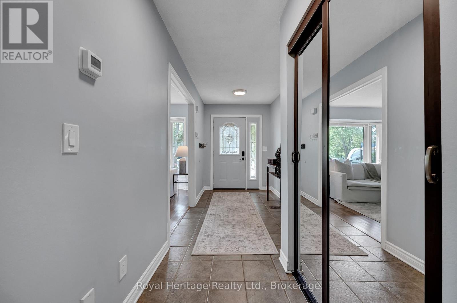 88 Hart Boulevard, Clarington (Newcastle), Ontario  L1B 1E4 - Photo 5 - E13801626
