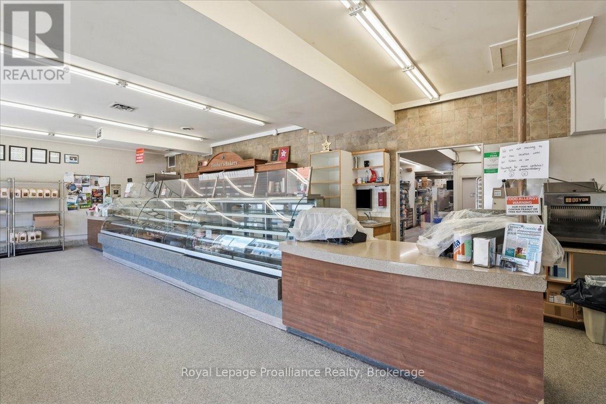 61 Bridge Street E, Trent Hills (Campbellford), Ontario  K0L 1L0 - Photo 16 - X13801826