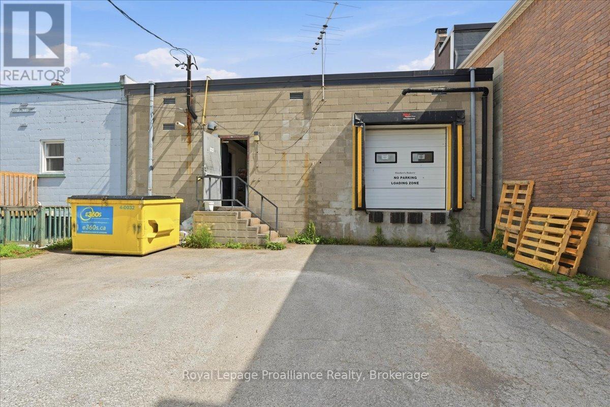 61 Bridge Street E, Trent Hills (Campbellford), Ontario  K0L 1L0 - Photo 3 - X13801826