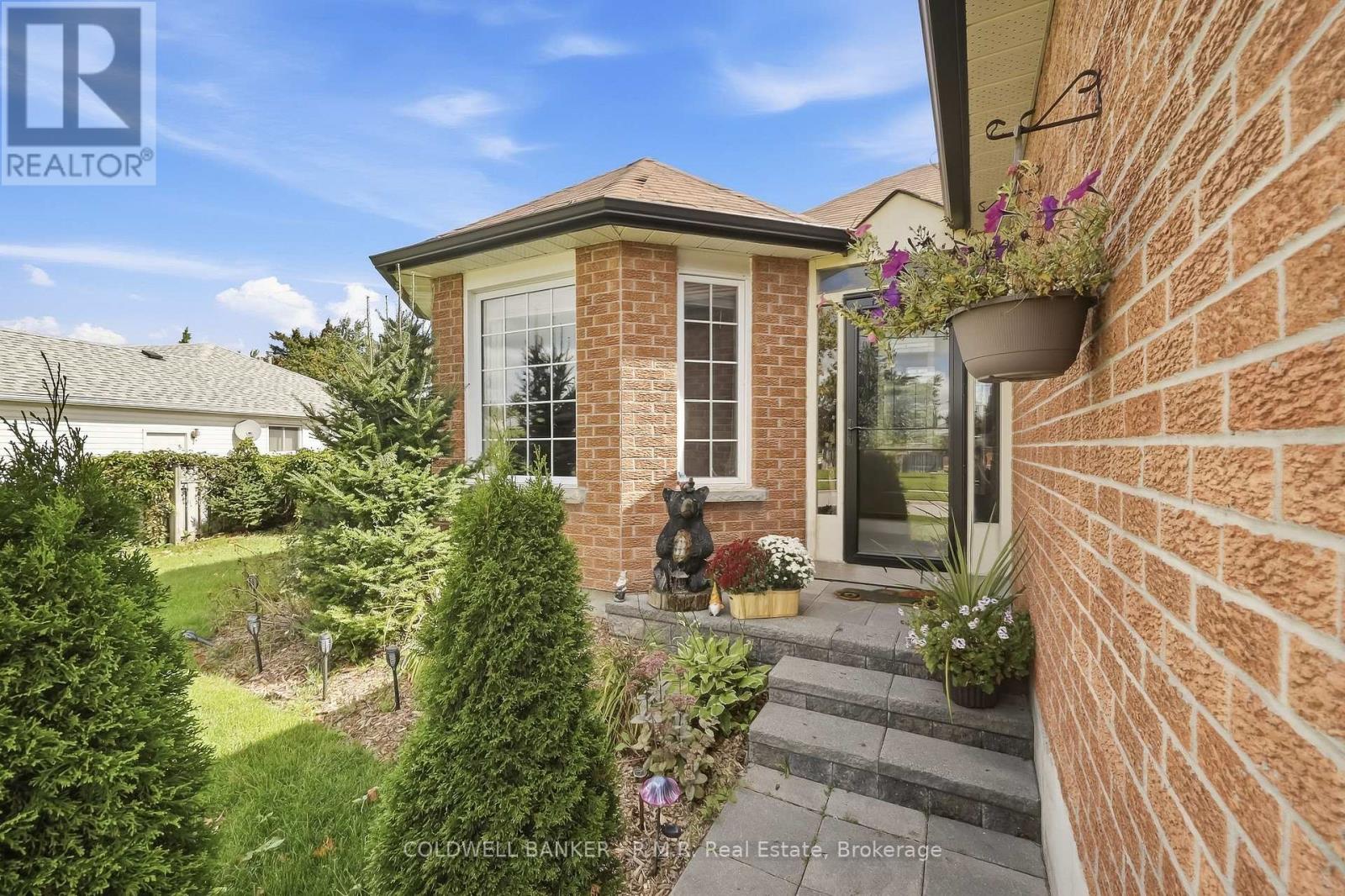 25 Cedar Court, Kawartha Lakes (Lindsay), Ontario  K9V 6A9 - Photo 4 - X13802016