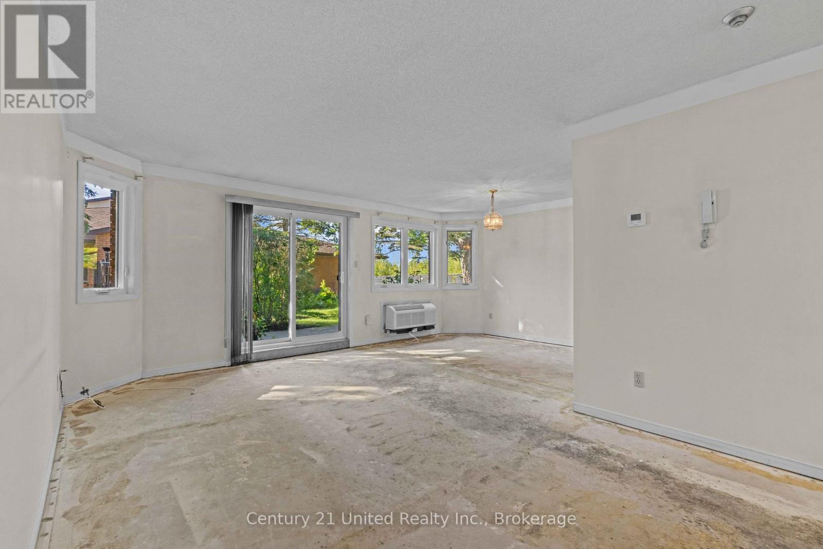 10 - 36 Champlain Crescent, Peterborough (Northcrest Ward 5), Ontario  K9L 1T1 - Photo 11 - X13802680