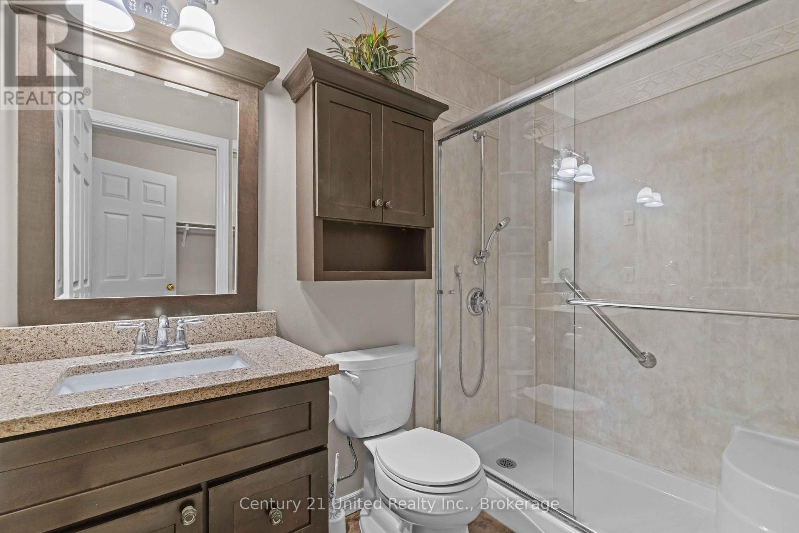 10 - 36 Champlain Crescent, Peterborough (Northcrest Ward 5), Ontario  K9L 1T1 - Photo 13 - X13802680