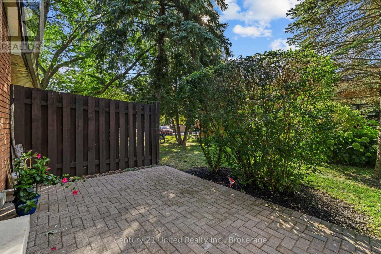 10 - 36 Champlain Crescent, Peterborough (Northcrest Ward 5), Ontario  K9L 1T1 - Photo 21 - X13802680