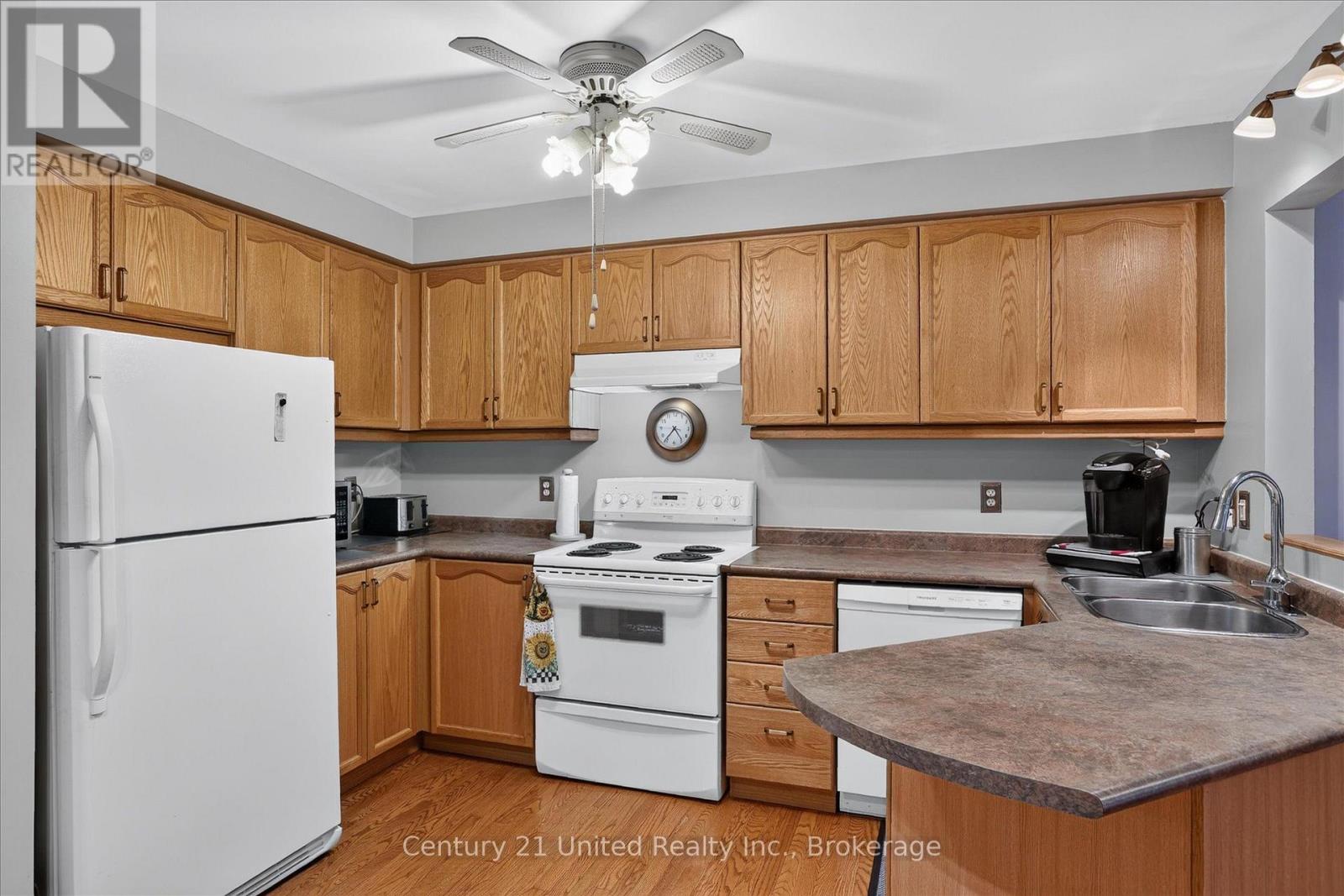 1392 Lillico Crescent, Peterborough (Monaghan Ward 2), Ontario  K9K 2L1 - Photo 9 - X13802908