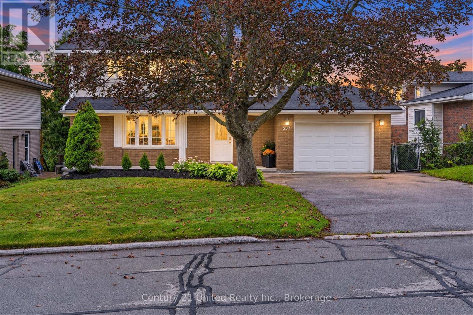 537 MONTCALM DRIVE, peterborough (northcrest ward 5), Ontario