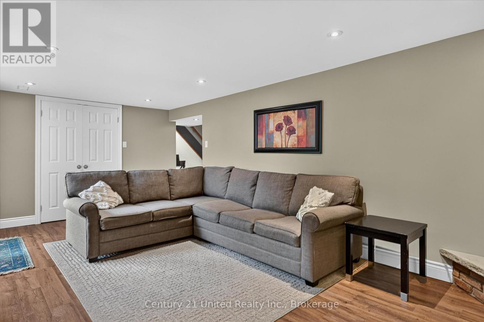 537 Montcalm Drive, Peterborough (Northcrest Ward 5), Ontario  K9H 6S9 - Photo 35 - X13803200