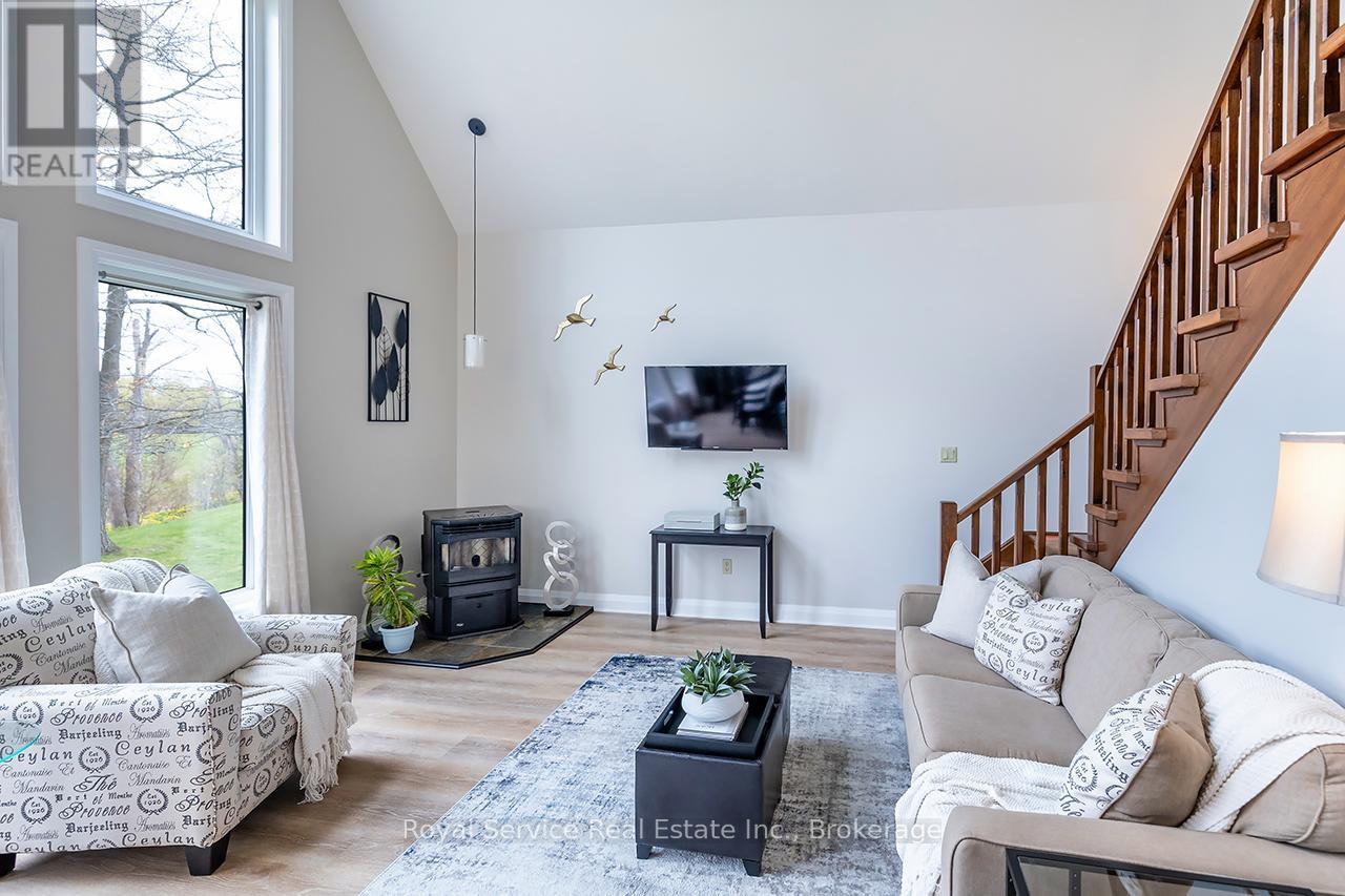 709 Carveth Drive, Cavan Monaghan (Cavan Twp), Ontario  L0A 1G0 - Photo 13 - X13803594