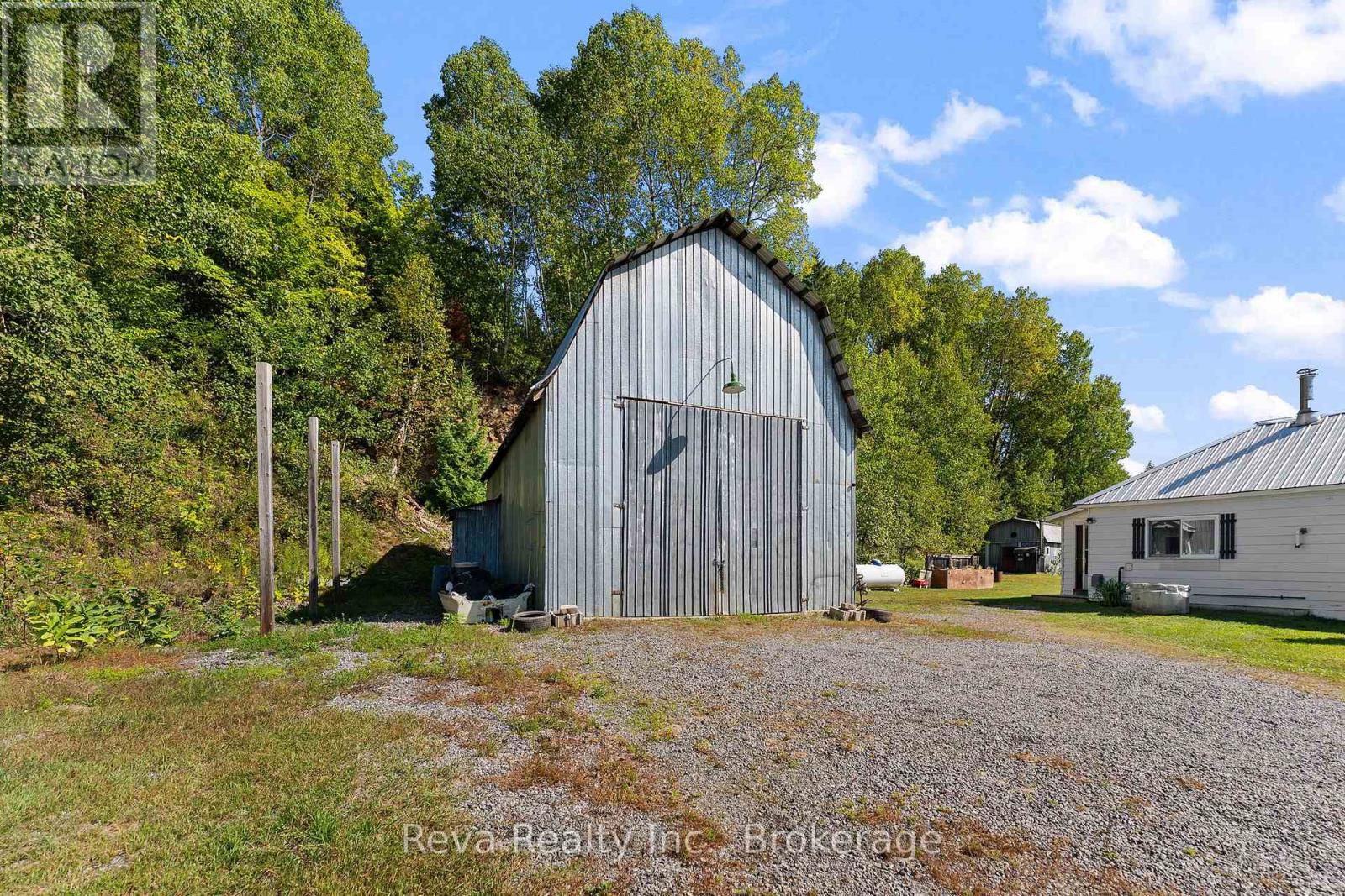 834 Hybla Road, Hastings Highlands (Monteagle Ward), Ontario  K0L 1C0 - Photo 21 - X13805086