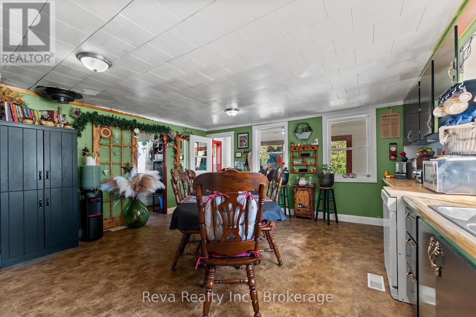 834 Hybla Road, Hastings Highlands (Monteagle Ward), Ontario  K0L 1C0 - Photo 8 - X13805086