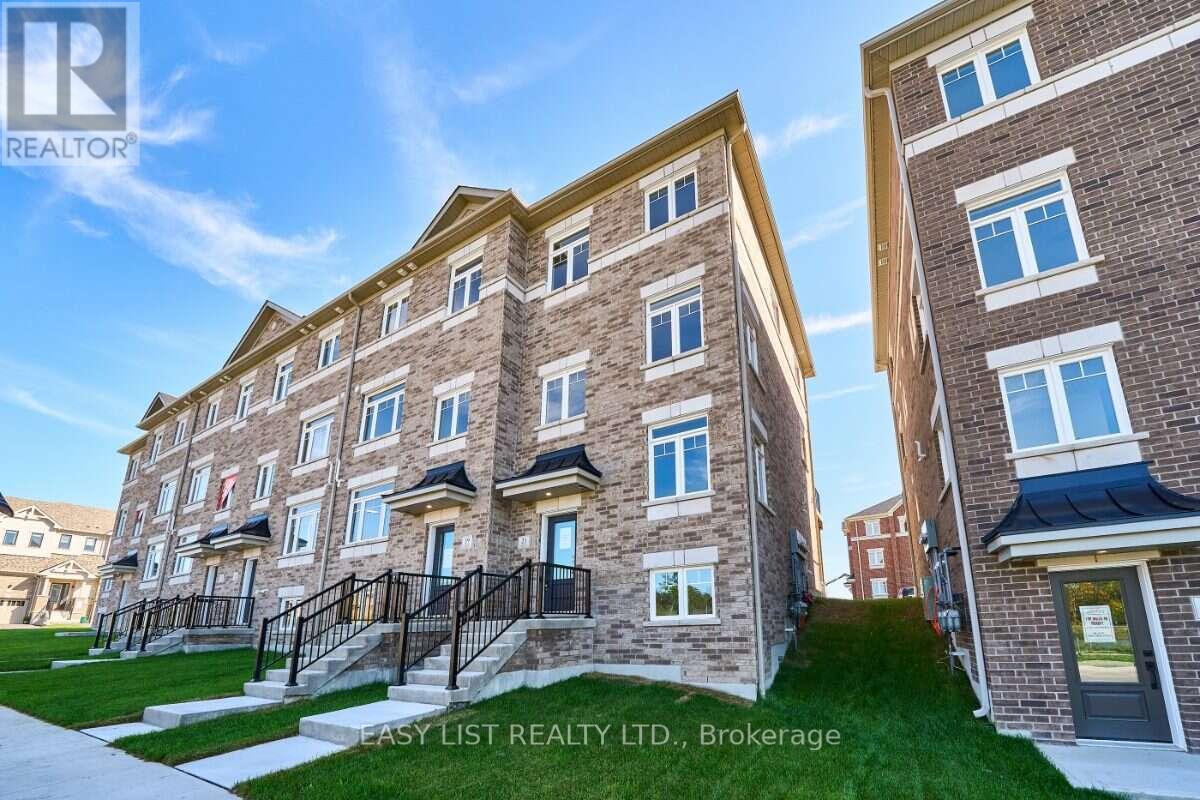 23 Addyman Crescent, Clarington (Newcastle), Ontario  L1B 0X4 - Photo 2 - E13805300