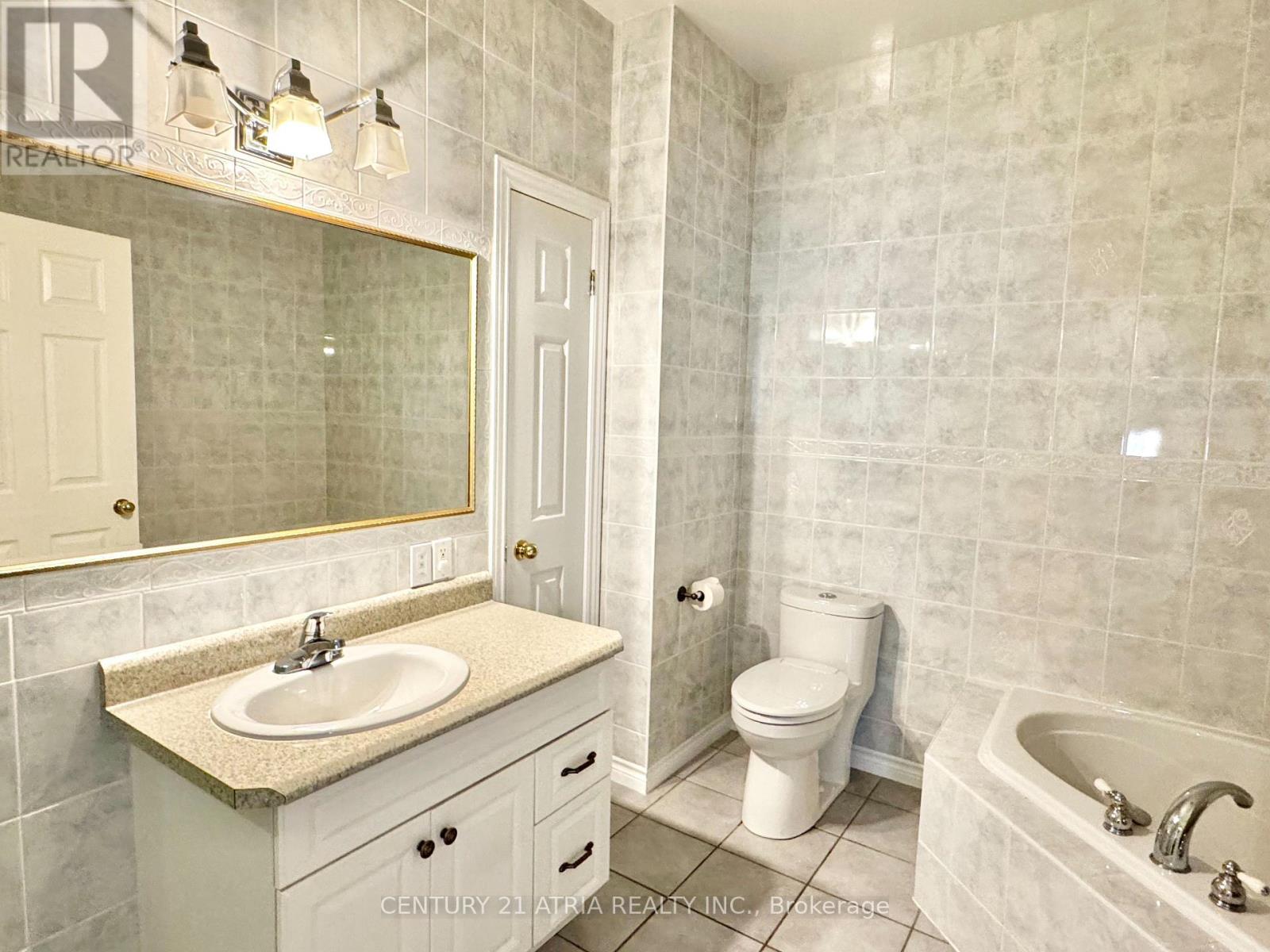 1688 Keppler Crescent, Peterborough (Monaghan Ward 2), Ontario  K9K 2P5 - Photo 12 - X13806928