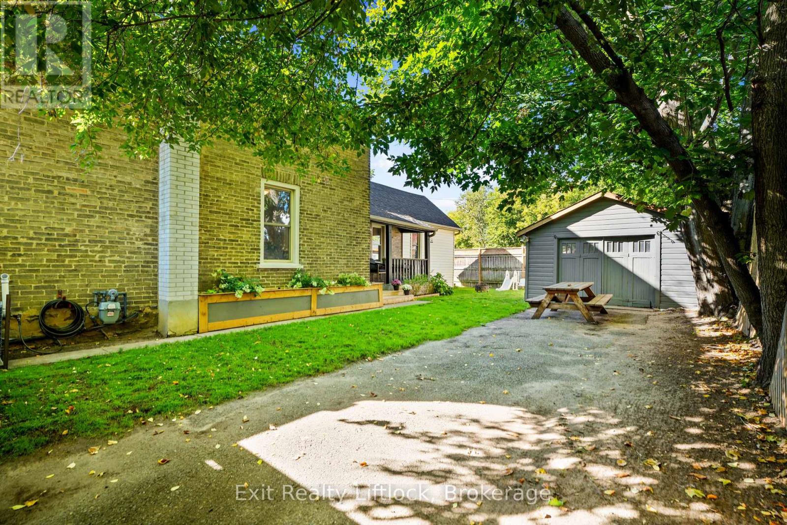 21 Aylmer Street S, Peterborough (Town Ward 3), Ontario  K9J 3H6 - Photo 32 - X13807952