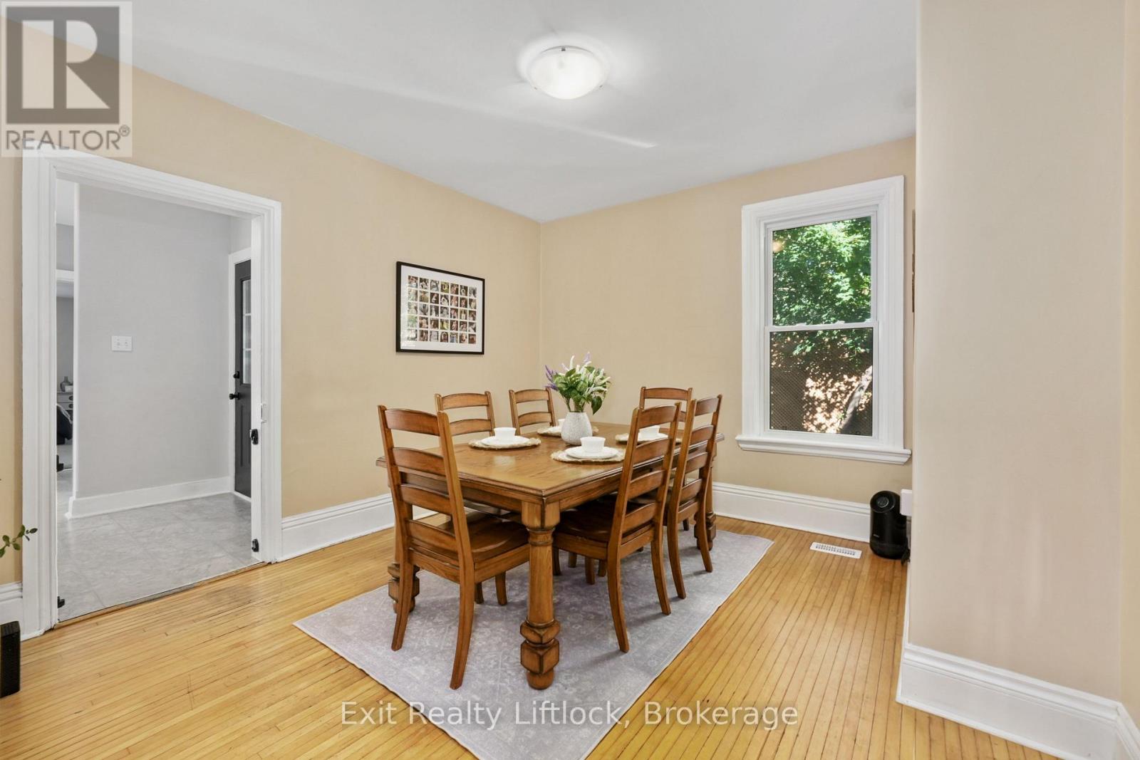 21 Aylmer Street S, Peterborough (Town Ward 3), Ontario  K9J 3H6 - Photo 8 - X13807952