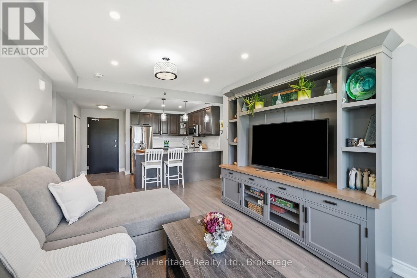 106 - 21 Brookhouse Drive, Clarington (Newcastle), Ontario  L1B 0V4 - Photo 10 - E13808000
