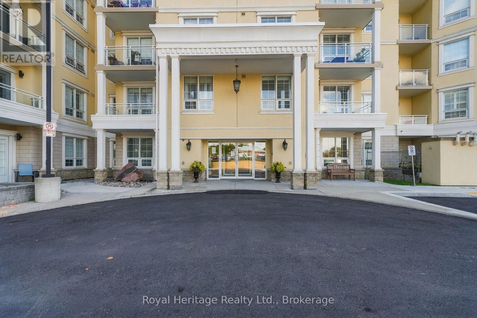 106 - 21 Brookhouse Drive, Clarington (Newcastle), Ontario  L1B 0V4 - Photo 4 - E13808000