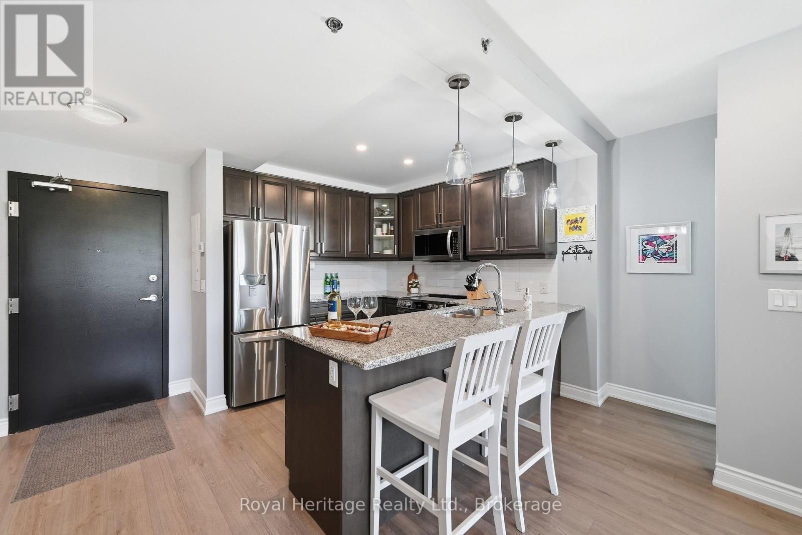 106 - 21 Brookhouse Drive, Clarington (Newcastle), Ontario  L1B 0V4 - Photo 8 - E13808000