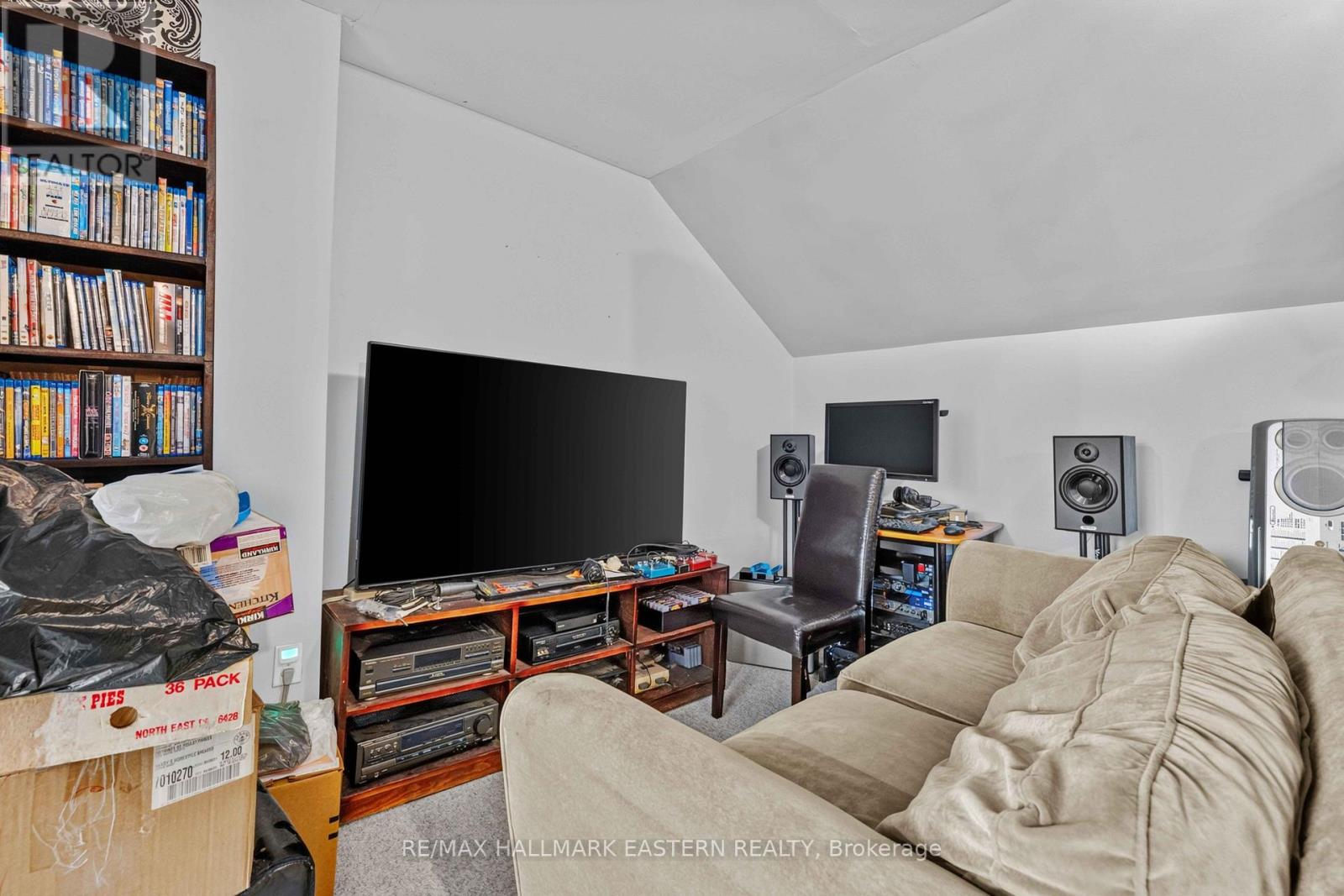 284-288 Brock Street, Peterborough (Town Ward 3), Ontario  K9H 2R1 - Photo 28 - X13808512