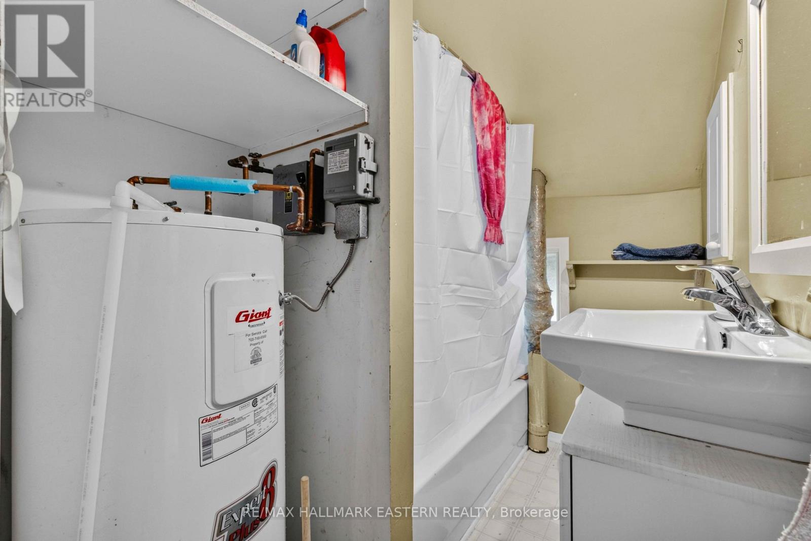 284-288 Brock Street, Peterborough (Town Ward 3), Ontario  K9H 2R1 - Photo 33 - X13808512