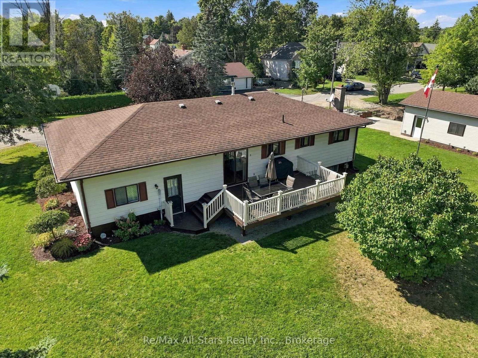 10 Emily Street N, Kawartha Lakes (Omemee), Ontario  K0L 2W0 - Photo 40 - X13808578