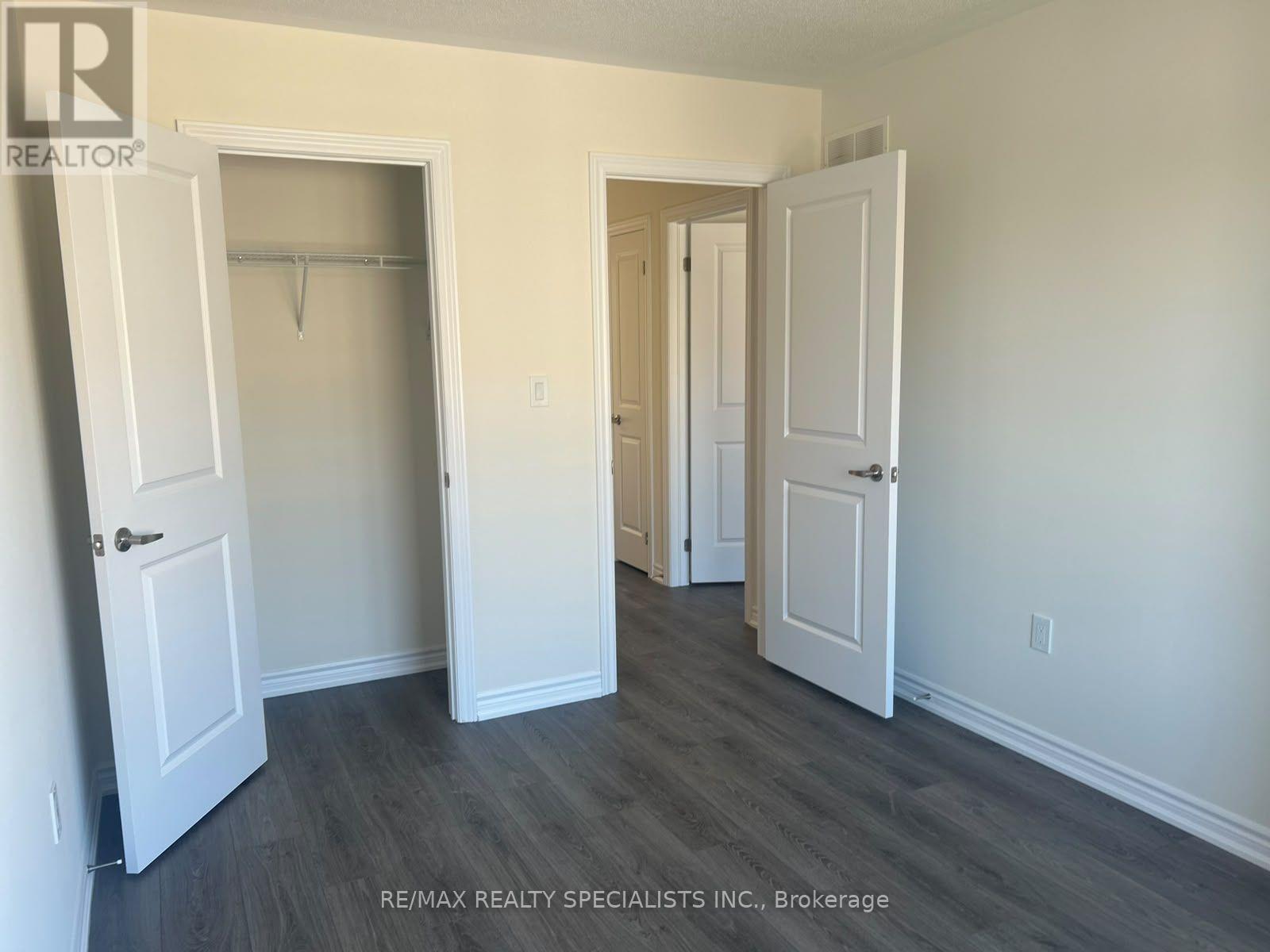 67 Watts Mews, Kawartha Lakes (Lindsay), Ontario  K9V 5Z5 - Photo 14 - X13808602