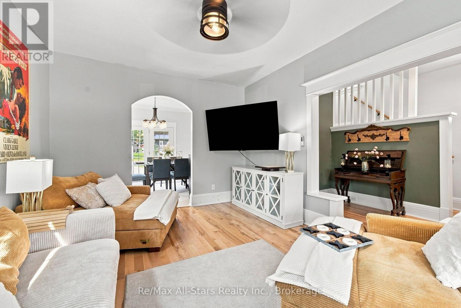 20 Mary Street E, Kawartha Lakes (Lindsay), Ontario  K9V 1V3 - Photo 11 - X13808956