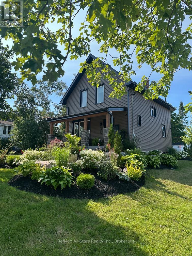 20 Mary Street E, Kawartha Lakes (Lindsay), Ontario  K9V 1V3 - Photo 2 - X13808956