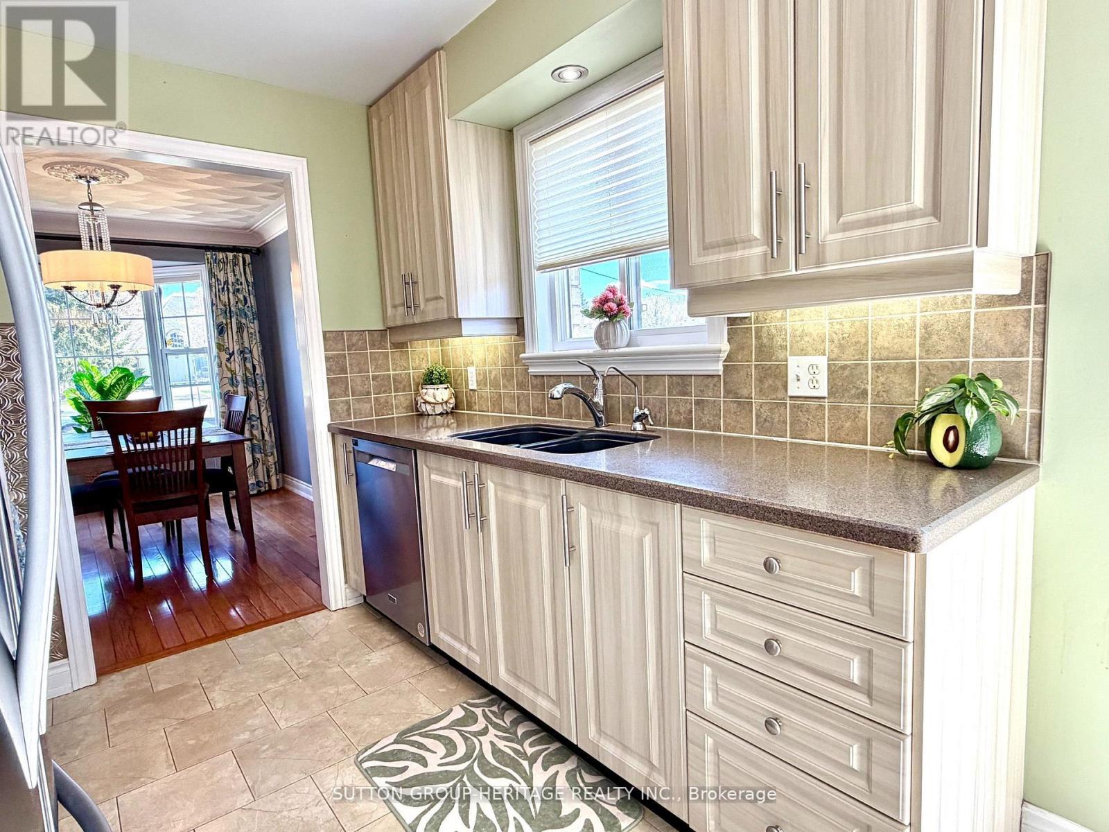 227 Victoria Avenue N, Kawartha Lakes (Lindsay), Ontario  K9V 6C9 - Photo 10 - X13808734
