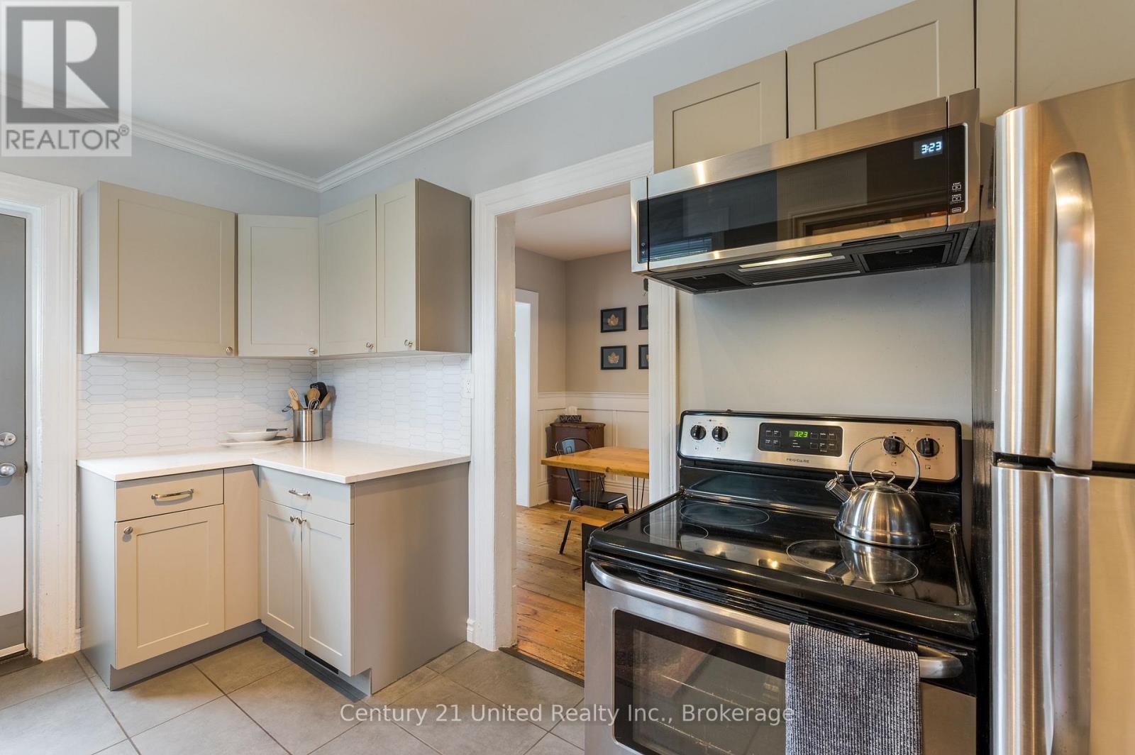 598 Downie Street, Peterborough (Town Ward 3), Ontario  K9H 4K1 - Photo 19 - X13809272