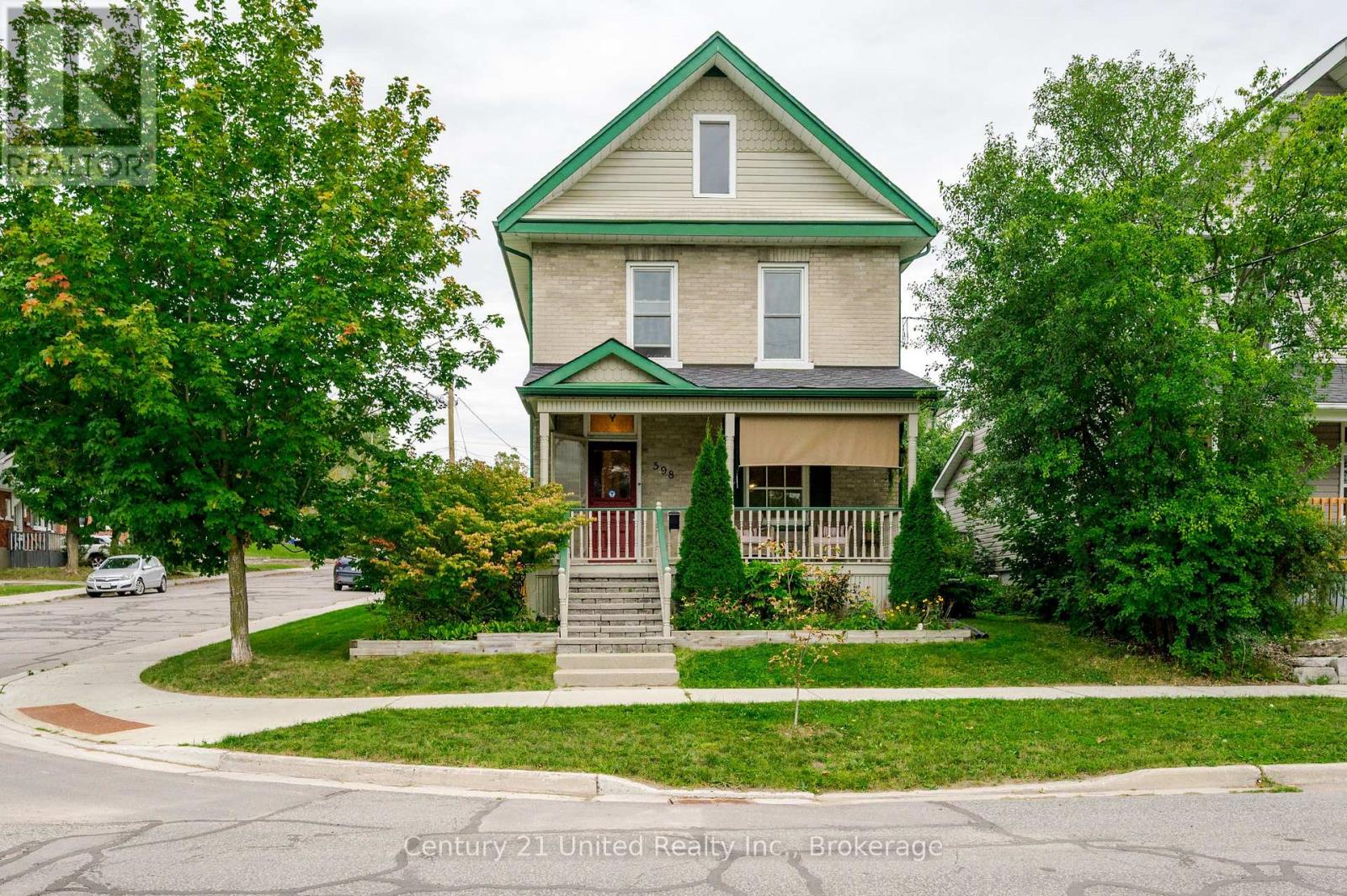 598 Downie Street, Peterborough (Town Ward 3), Ontario  K9H 4K1 - Photo 2 - X13809272