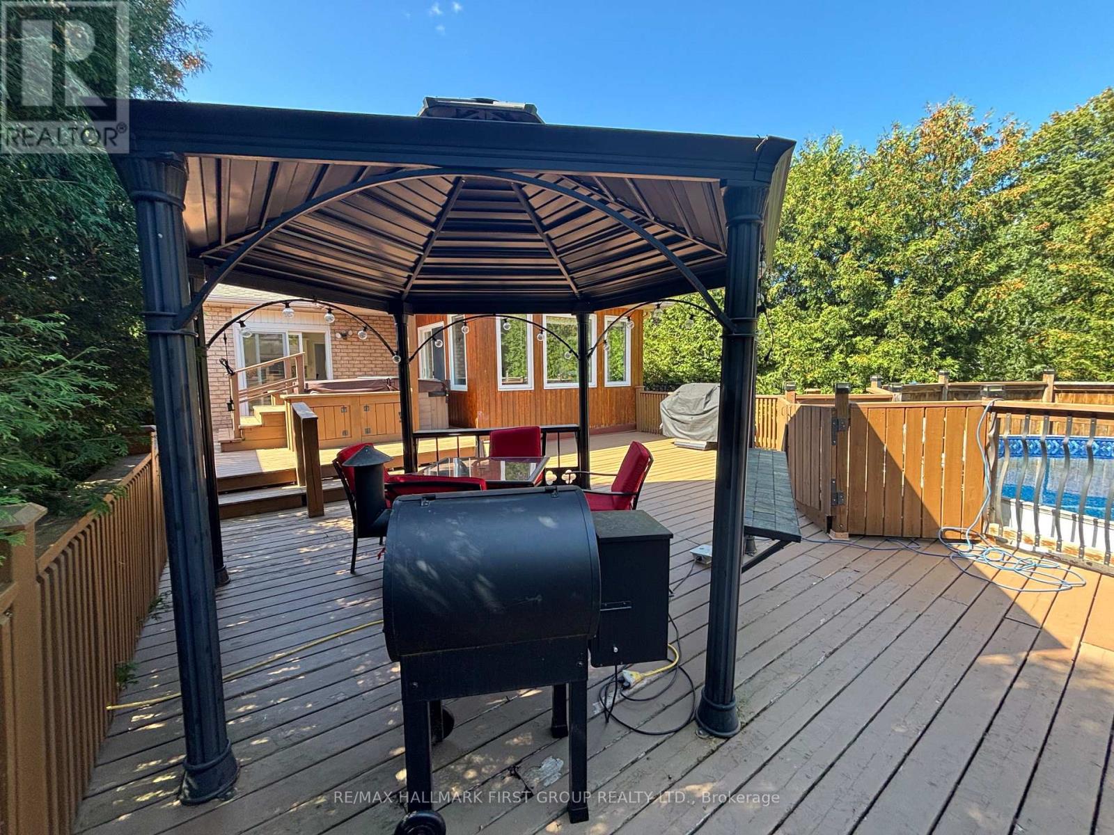 #upper - 640 Pinewood Drive, Peterborough (Otonabee Ward 1), Ontario  K9K 1L2 - Photo 24 - X13809362
