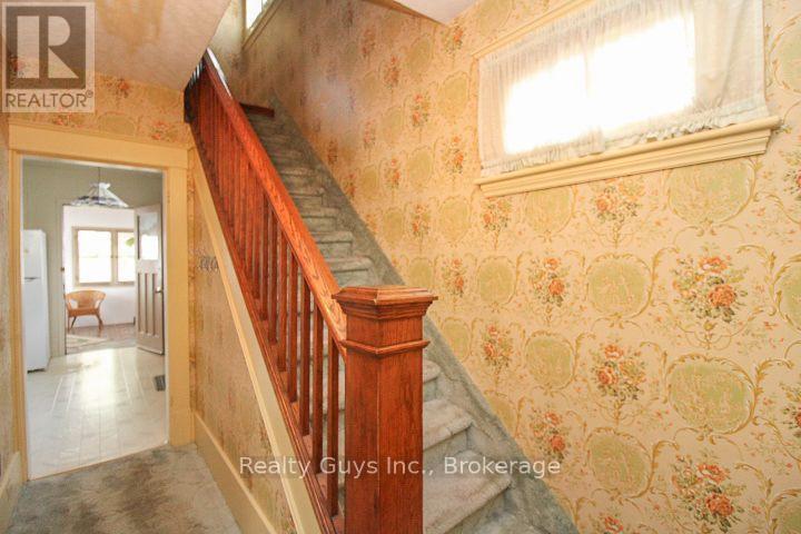 523 Armour Road, Peterborough (Ashburnham Ward 4), Ontario  K9H 1Y8 - Photo 12 - X13810264