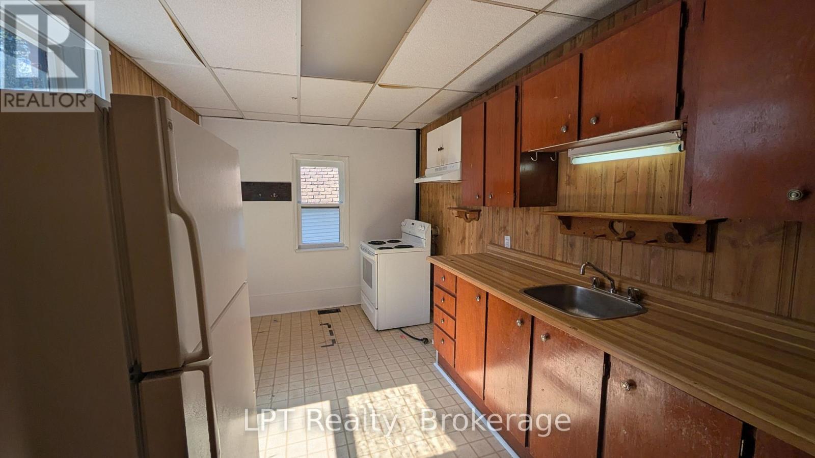 265 Bethune Street, Peterborough (Town Ward 3), Ontario  K9J 3L5 - Photo 4 - X13810286