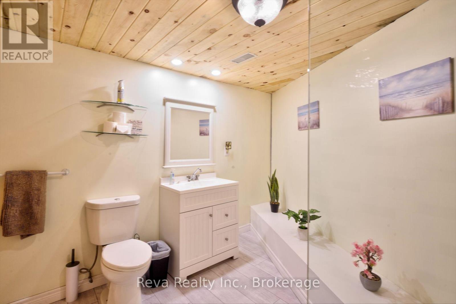70a Holland Lake Road, Bancroft (Bancroft Ward), Ontario  K0L 1C0 - Photo 17 - X13810292