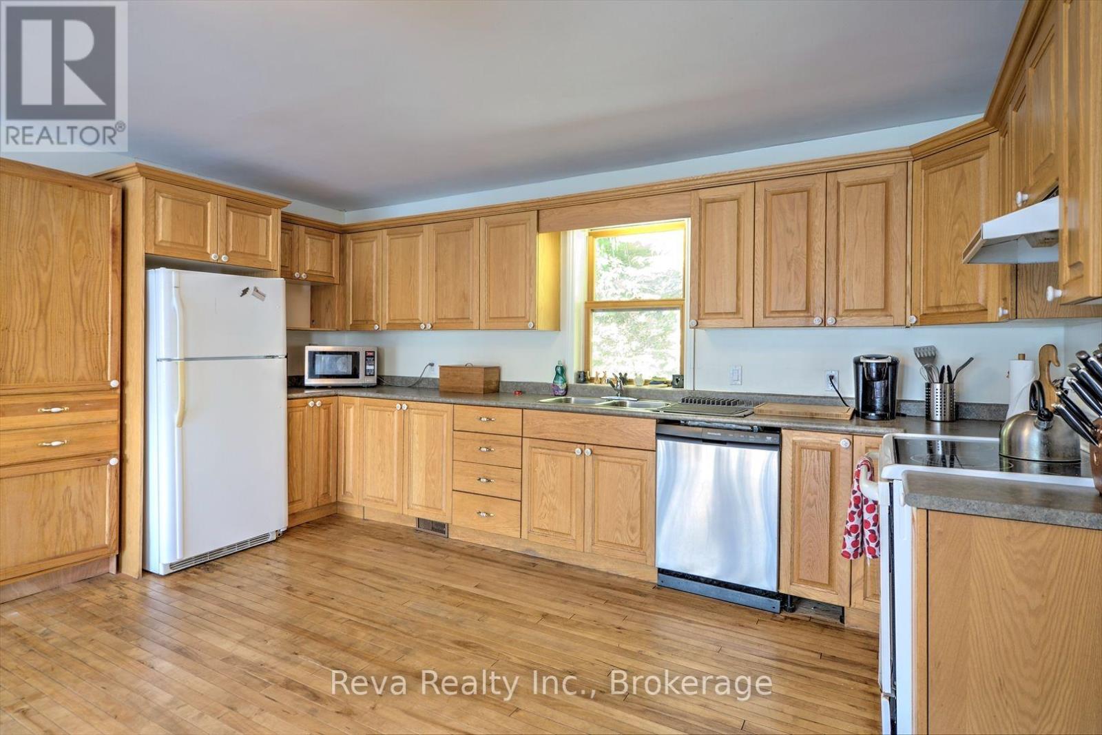 70a Holland Lake Road, Bancroft (Bancroft Ward), Ontario  K0L 1C0 - Photo 2 - X13810292
