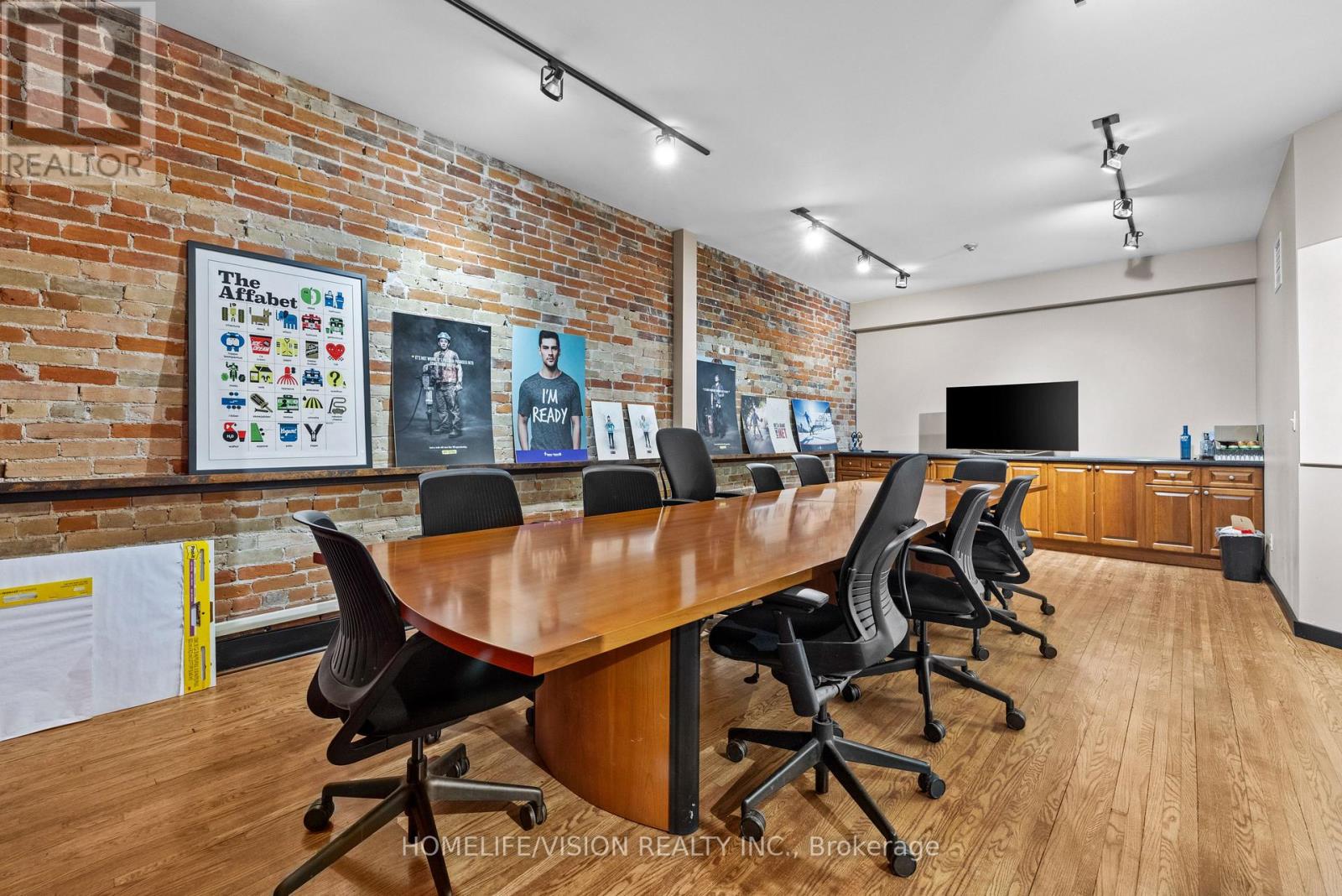 379 George Street N, Peterborough (Town Ward 3), Ontario  K9H 3R2 - Photo 9 - X13810098