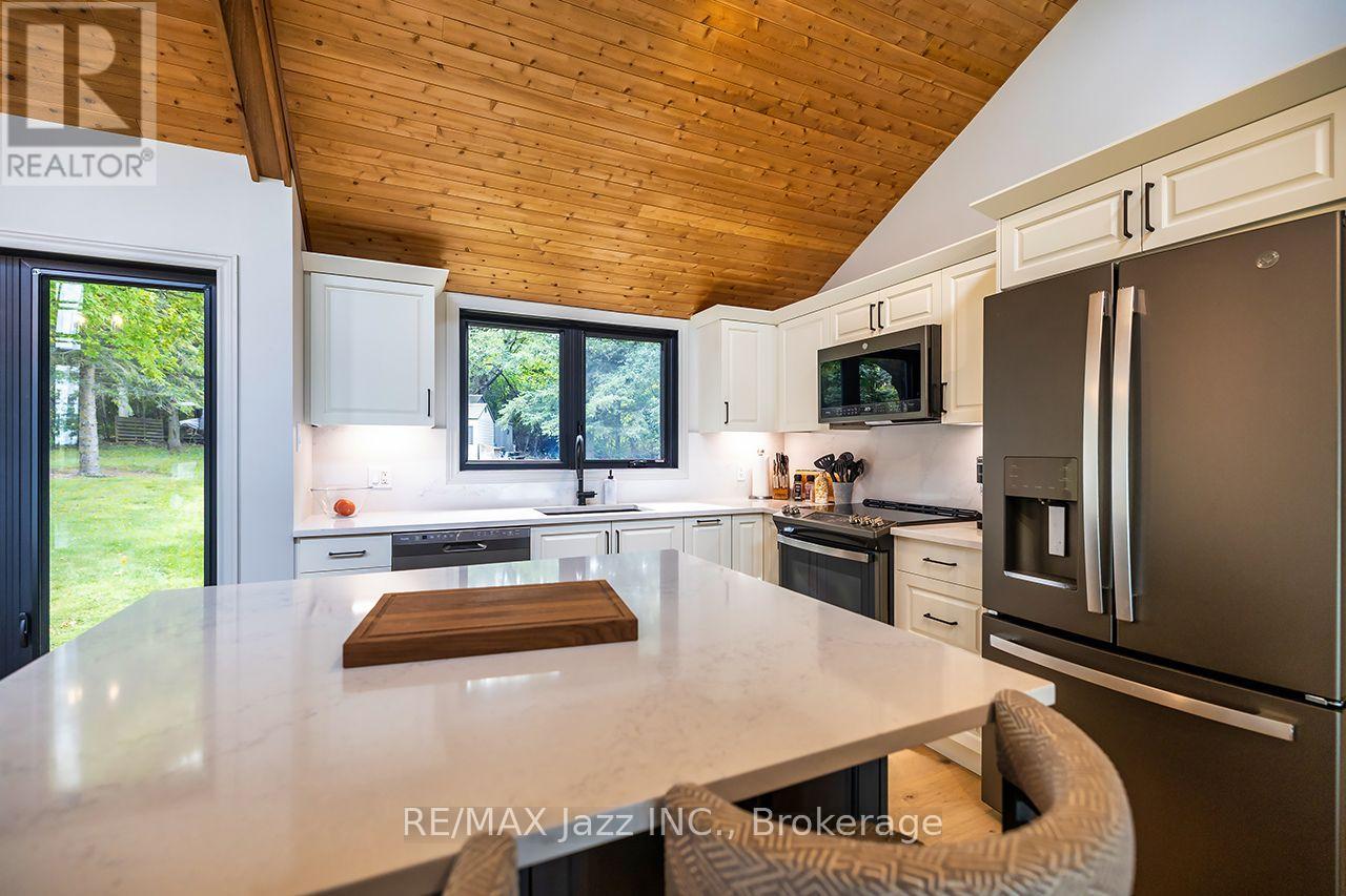 144 Long Island, Otonabee-South Monaghan, Ontario  K9J 6X8 - Photo 39 - X13810742
