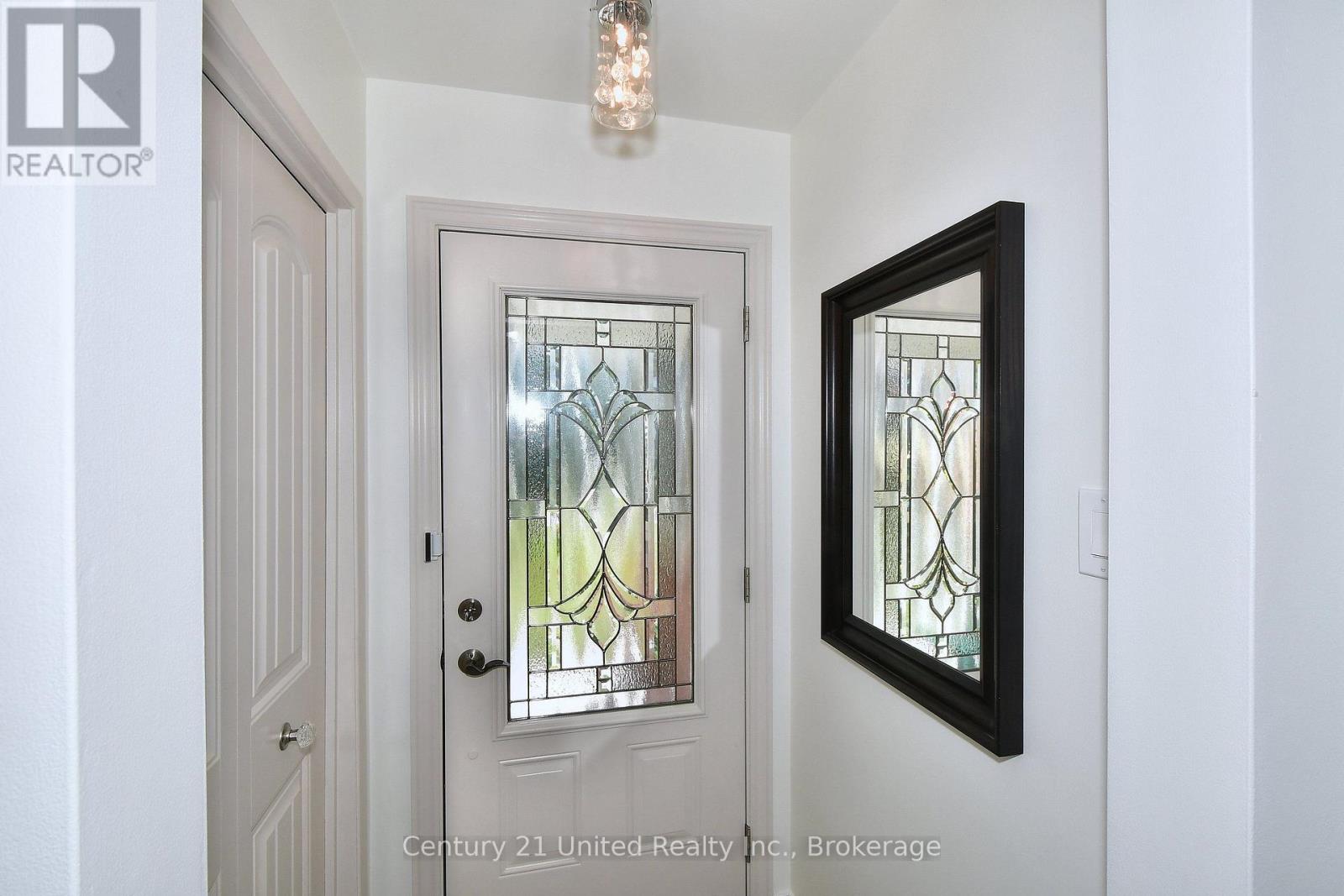1812 Youngs Point Road, Selwyn, Ontario  K0L 2H0 - Photo 5 - X13811094